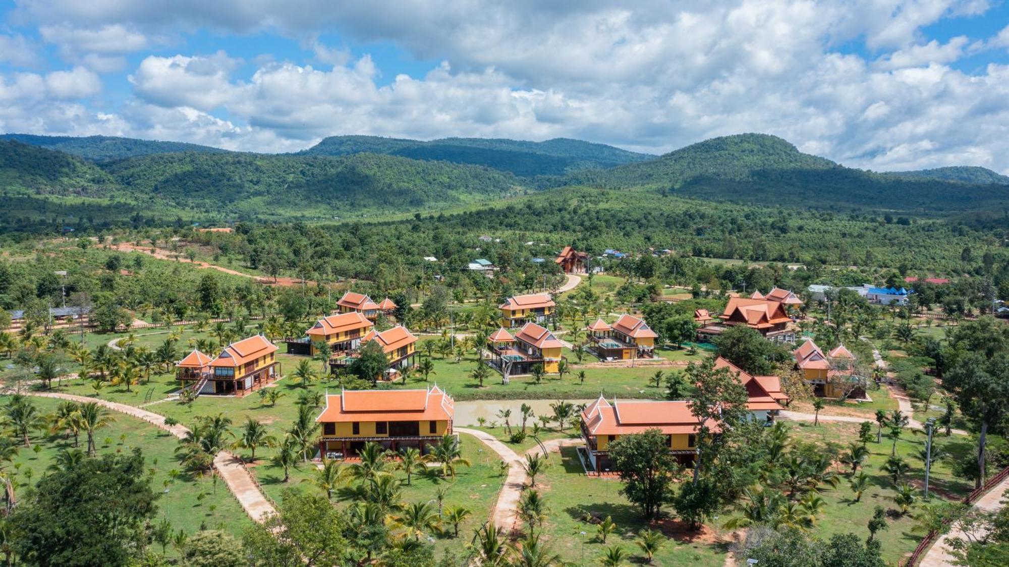 Phum Domnak Domrey Resort Chambok Exterior photo